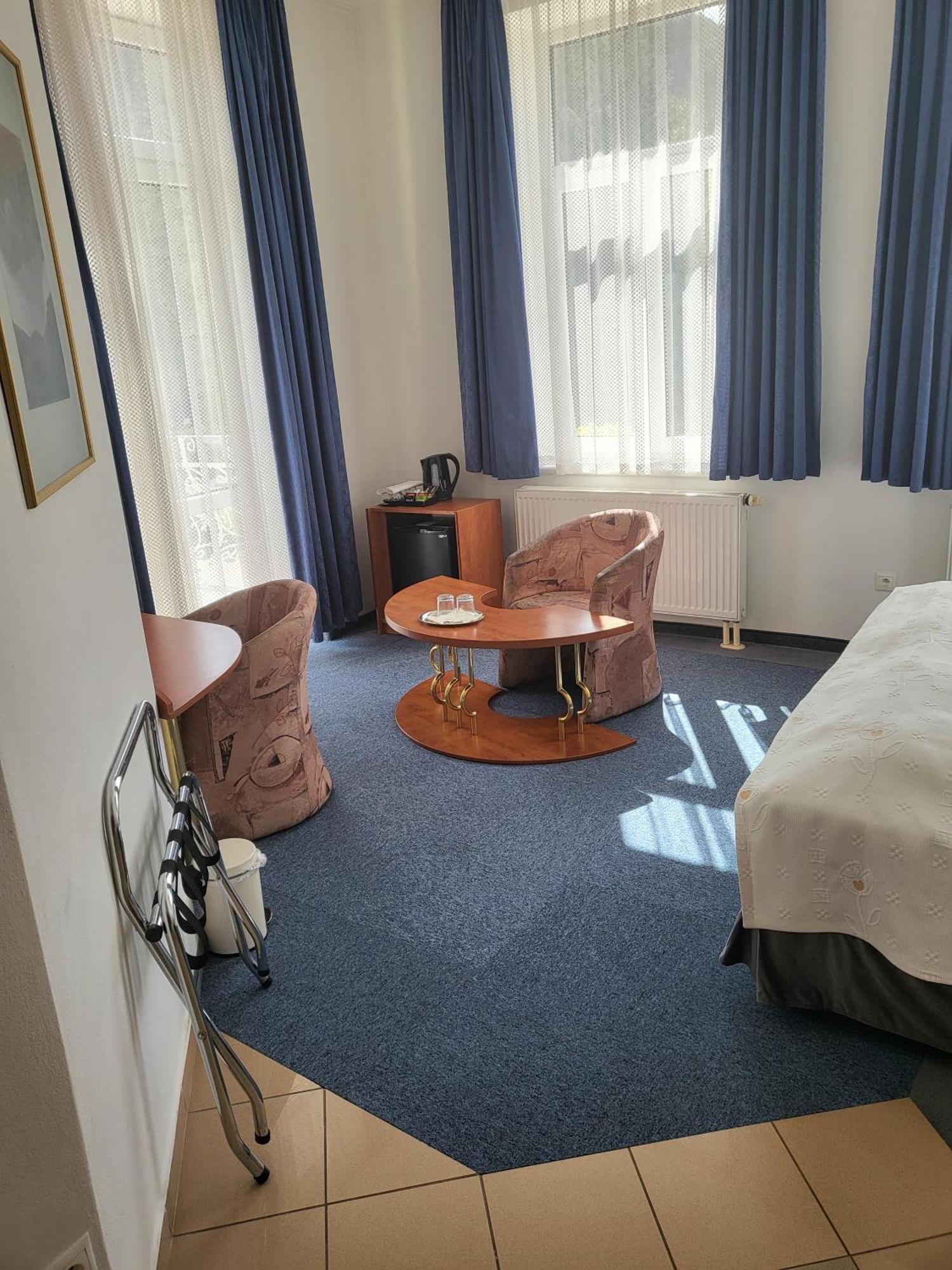 Hotel Margit Trenčianske Teplice Buitenkant foto